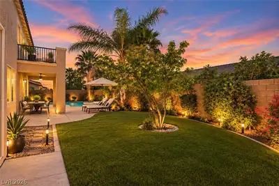 9353 Thunder Basin Avenue Yard
