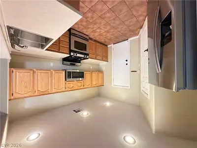 11008 NAPA RIDGE Drive Kitchen