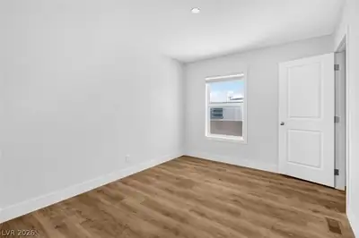 2258 Toiyabe Street Bedroom