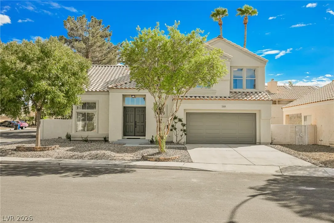 2529 Cortina Avenue
