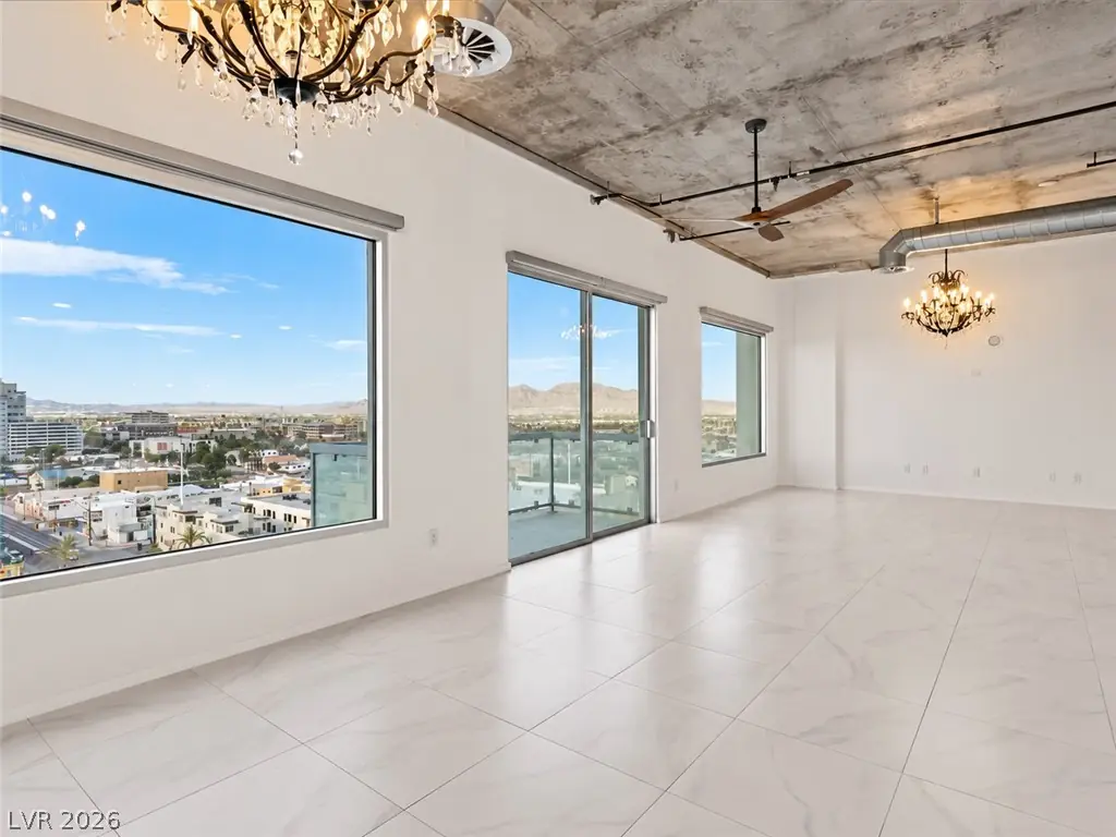 900 Las Vegas Boulevard 814
