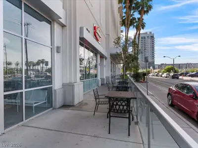 900 Las Vegas Boulevard 814 Patio