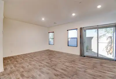 4234 Lunar Canyon Avenue Living Room