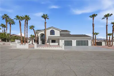 4691 North Tee Pee Lane Las Vegas, NV 89129