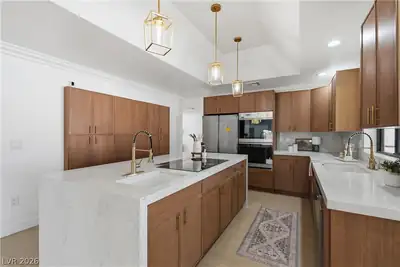 4691 North Tee Pee Lane, Las Vegas, NV 89129 Kitchen