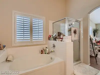1428 Calle Montery Street, Las Vegas, NV 89117 Primary Bathroom