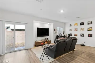 7910 Aurora Sky Street Living Room