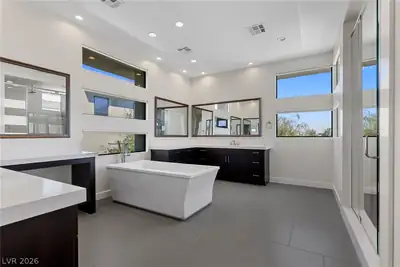 11453 Rhodolite Court Primary Bathroom