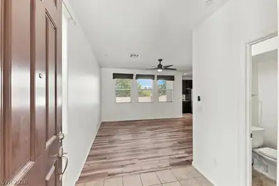 7542 Whitman Colonial Street Entrance Foyer