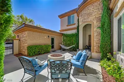 8342 Agnew Valley Court 