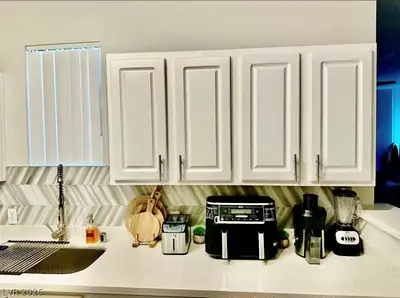 6955 North Durango Drive 1009 Kitchen