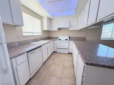 4689 Sand Creek Avenue C Kitchen