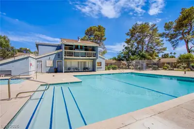 2456 Paradise Village Way Pool