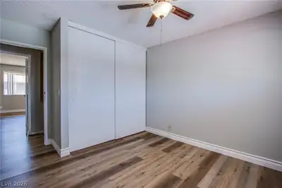 2456 Paradise Village Way Bedroom