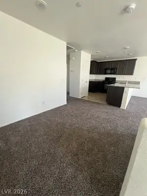 4561 Woolcomber Street Living Room