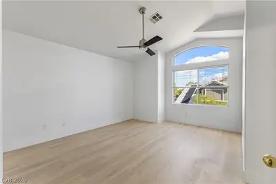 10416 Horseback Ridge Avenue Bedroom