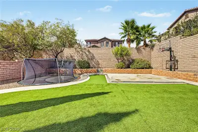 517 Ivy Spring Street, Las Vegas, NV 89138 