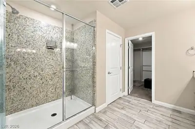 4216 Campriani Avenue Primary Bathroom