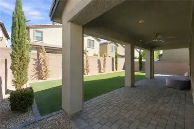 4216 Campriani Avenue Patio