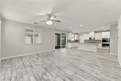 4216 Campriani Avenue Living Room
