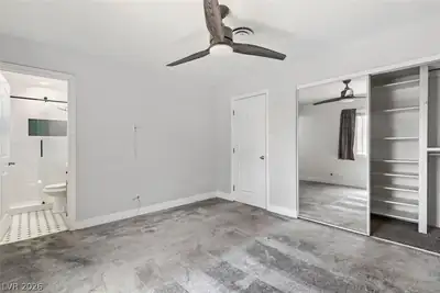 3908 El Jardin Avenue Primary Bedroom