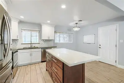 3908 El Jardin Avenue Kitchen