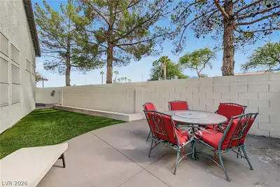 2376 Ramsgate Drive 130 Patio