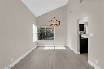 7727 Scoby Court, Las Vegas, NV 89147 Dining Area