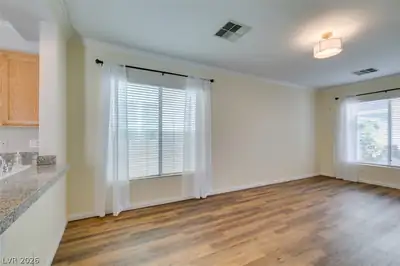 1592 Evening Spirit Avenue Dining Area