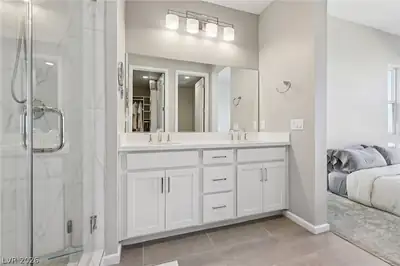3338 Esker Ridge Avenue Primary Bathroom