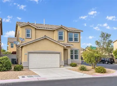 2704 Wooly Rose Avenue Las Vegas, NV 89106