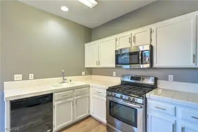 2704 Wooly Rose Avenue Kitchen