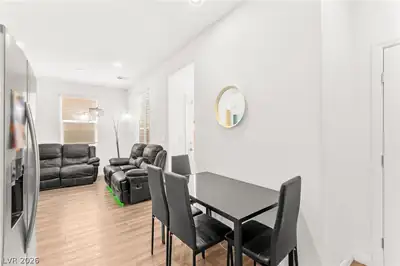 3664 High Prairie Avenue Dining Area