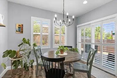 7464 SANTO DOMINGO Avenue Dining Area