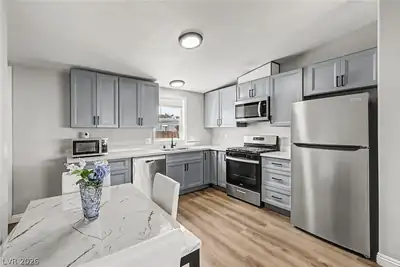 2891 Kolob Court Kitchen