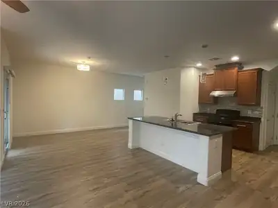 4 Ladasa Court 
