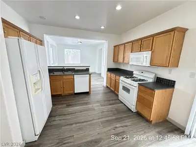 5409 Mocine Elm Court, North Las Vegas, NV 89031 Kitchen