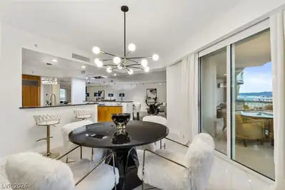 2857 Paradise Road 602, Las Vegas, NV 89109 Dining Area