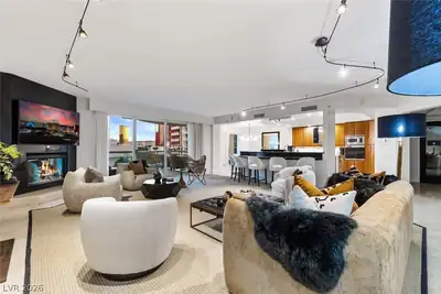 2857 Paradise Road 602, Las Vegas, NV 89109 Living Room