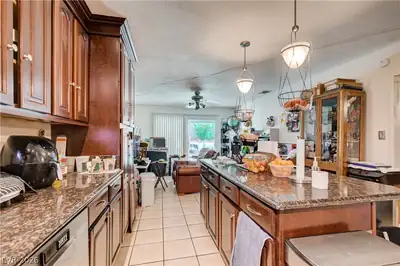4131 Brighthill Avenue Kitchen