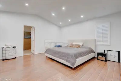 3500 North Tenaya Way Bedroom