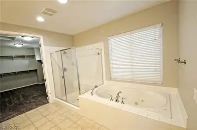 1861 Montefiore Walk Primary Bathroom