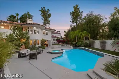 2233 Versailles Court, Henderson