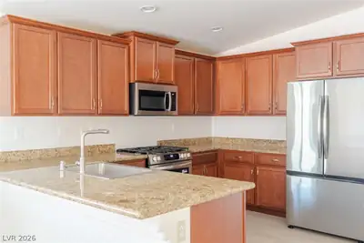 8079 Buffalo Ranch Avenue Kitchen