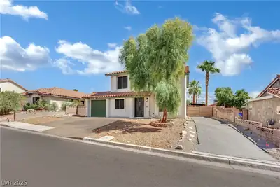 3104 Antigua Drive, Laughlin, NV 89029 Front of Structure