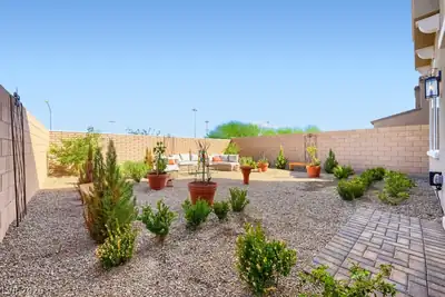 886 Arbor Spring Street Yard