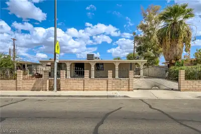 1716 Belmont Street North Las Vegas, NV 89030