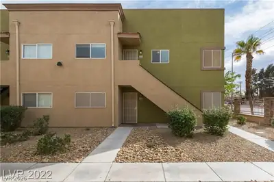 1814 North Decatur Boulevard 202 Las Vegas, NV 89108