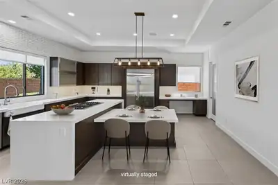 24 Garden Rain Drive Kitchen
