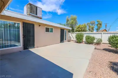 867 Lulu Avenue, Las Vegas, NV 89119 Patio